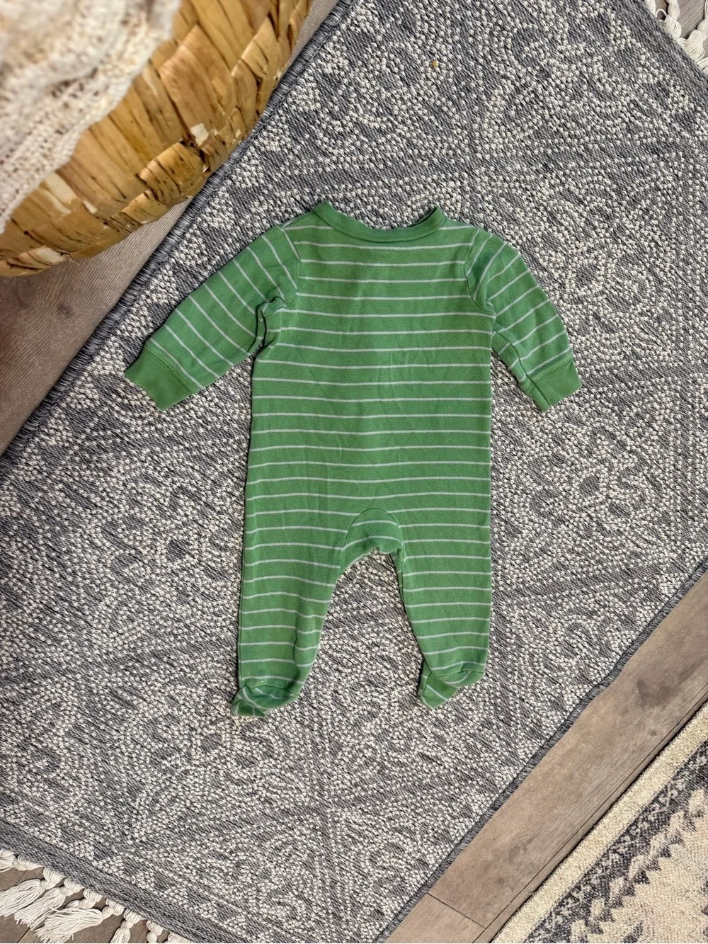Carter's Baby Boy Footies Sleeper Green Striped Dino Footed One-Piece 6 Months